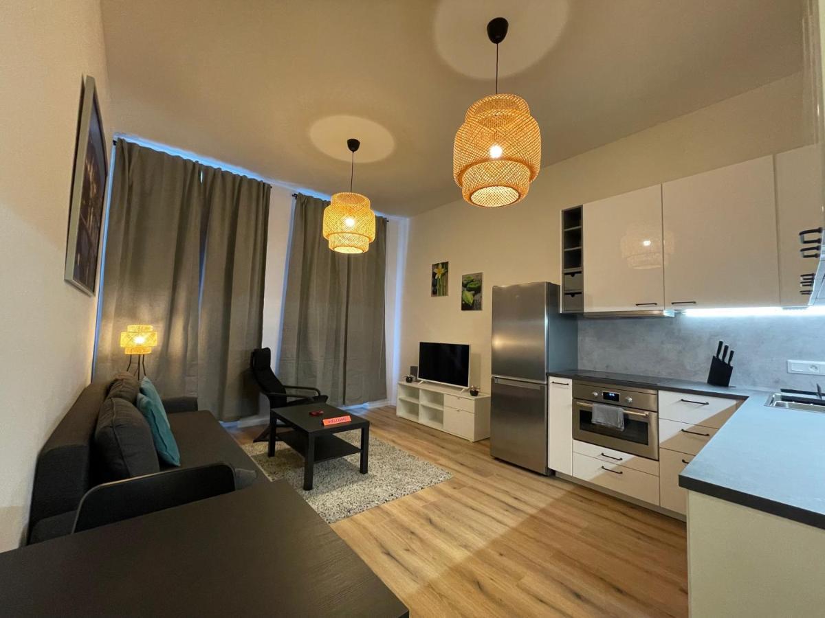 Andrews Cosy Apartment Prague Extérieur photo